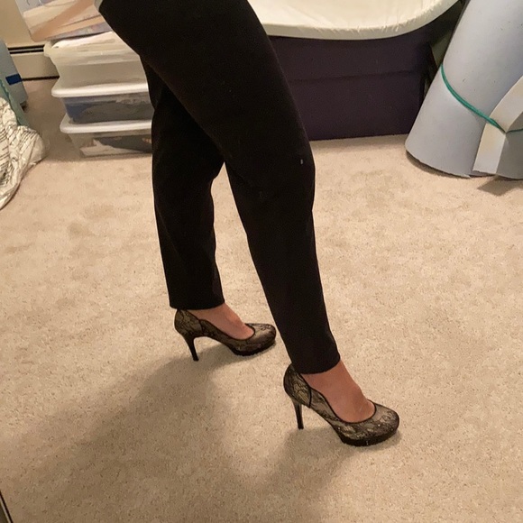 Guess Brand Pump Heels - Tan/Black Lace - Picture 2 of 9